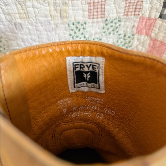 Short Frye Campus Boots - Picture 8 of 9